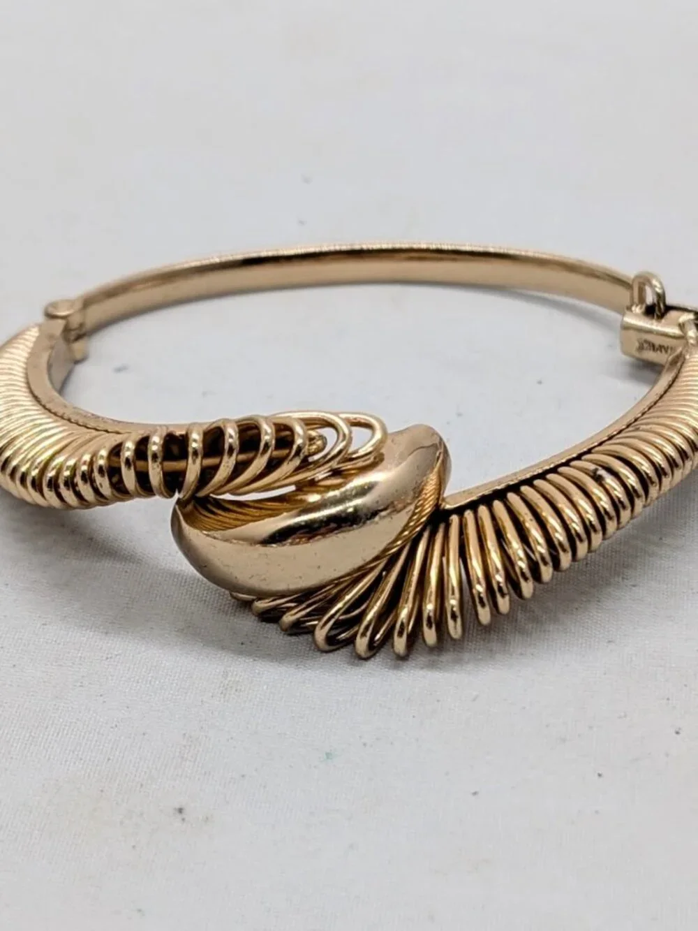 Vintage 1950s Signed Napier Goldtone Spiral Bracelet